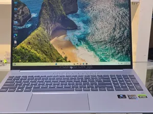 Photo - New Laptop HP Pavilion 17 16GB Intel Core I7 SSD 1T