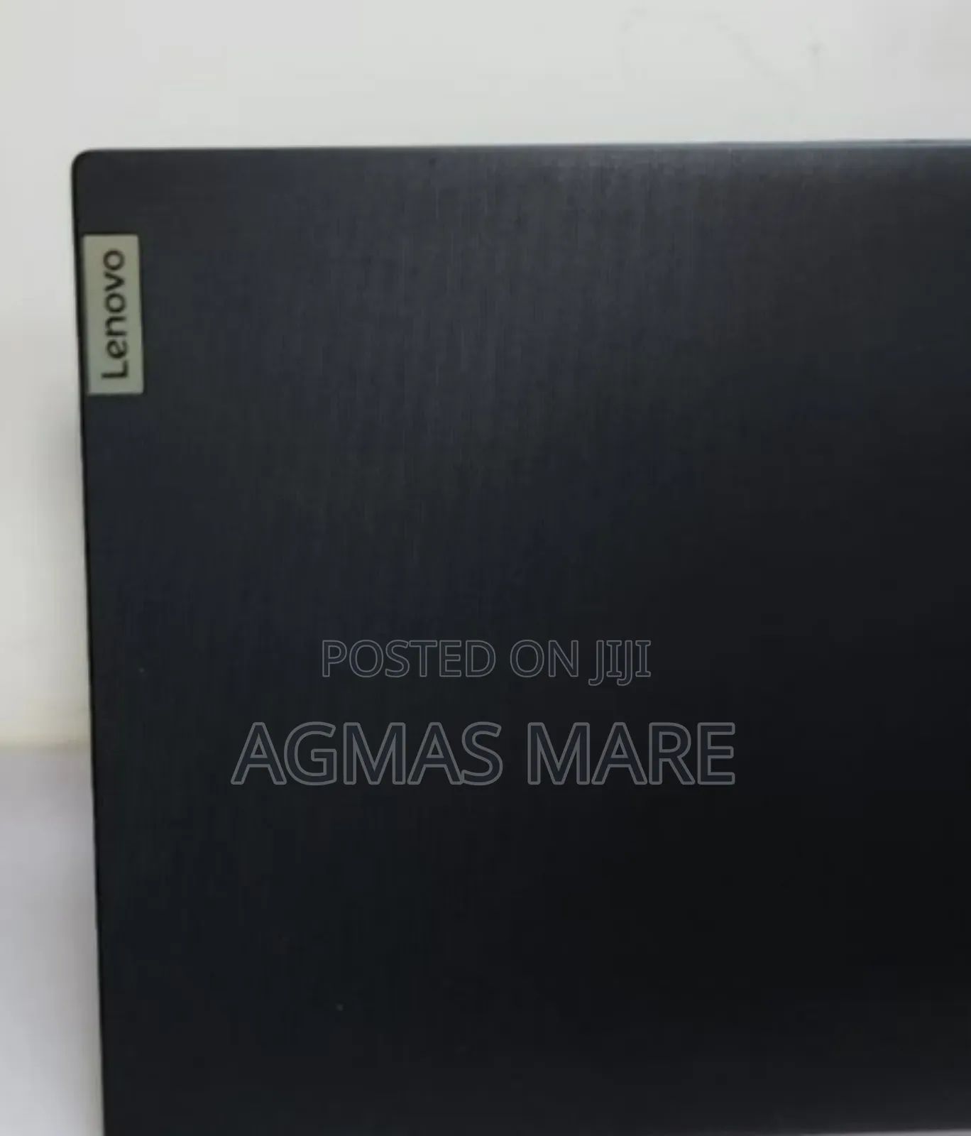 New Laptop Lenovo V15 8GB AMD Ryzen 3 SSD 256GB