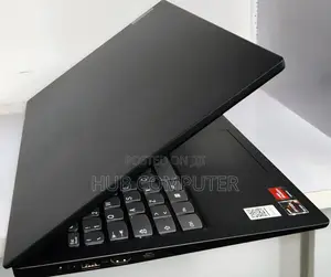 New Laptop Lenovo V15 8GB AMD Ryzen 3 SSD 256GB