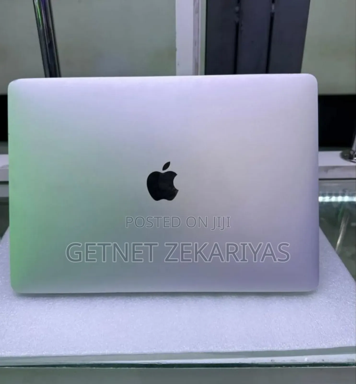 New Laptop Apple MacBook Pro 2017 16GB Intel Core I7 SSD 1T