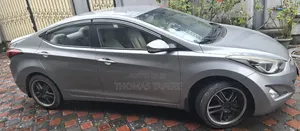 Hyundai Elantra 2015 Silver