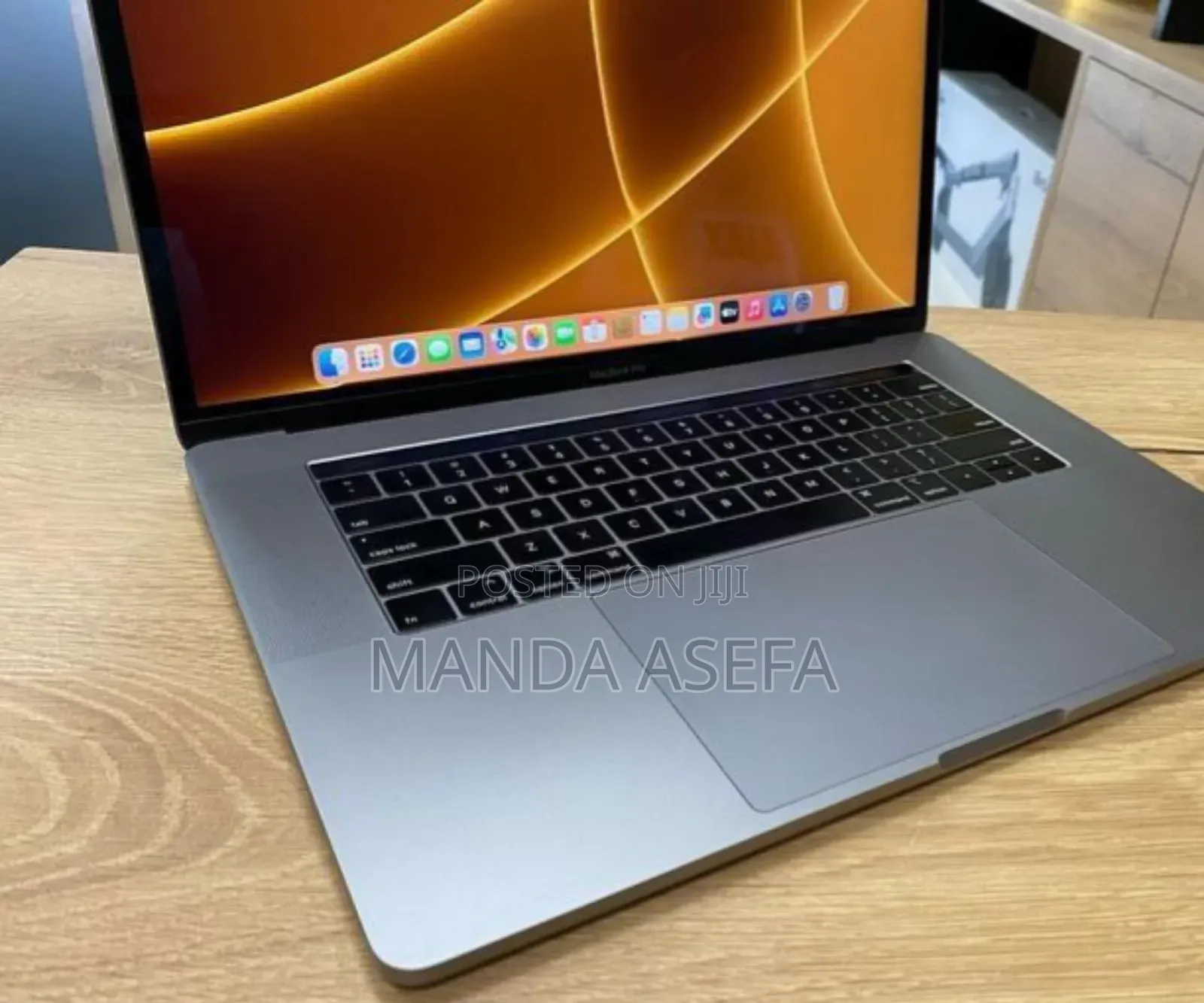 New Laptop Apple MacBook Pro 2017 16GB Intel Core I7 SSD 1T