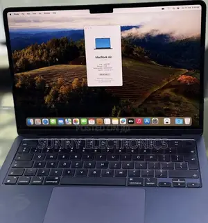 New Laptop Apple MacBook Air 2023 M2 8GB Apple M2 SSD 256GB