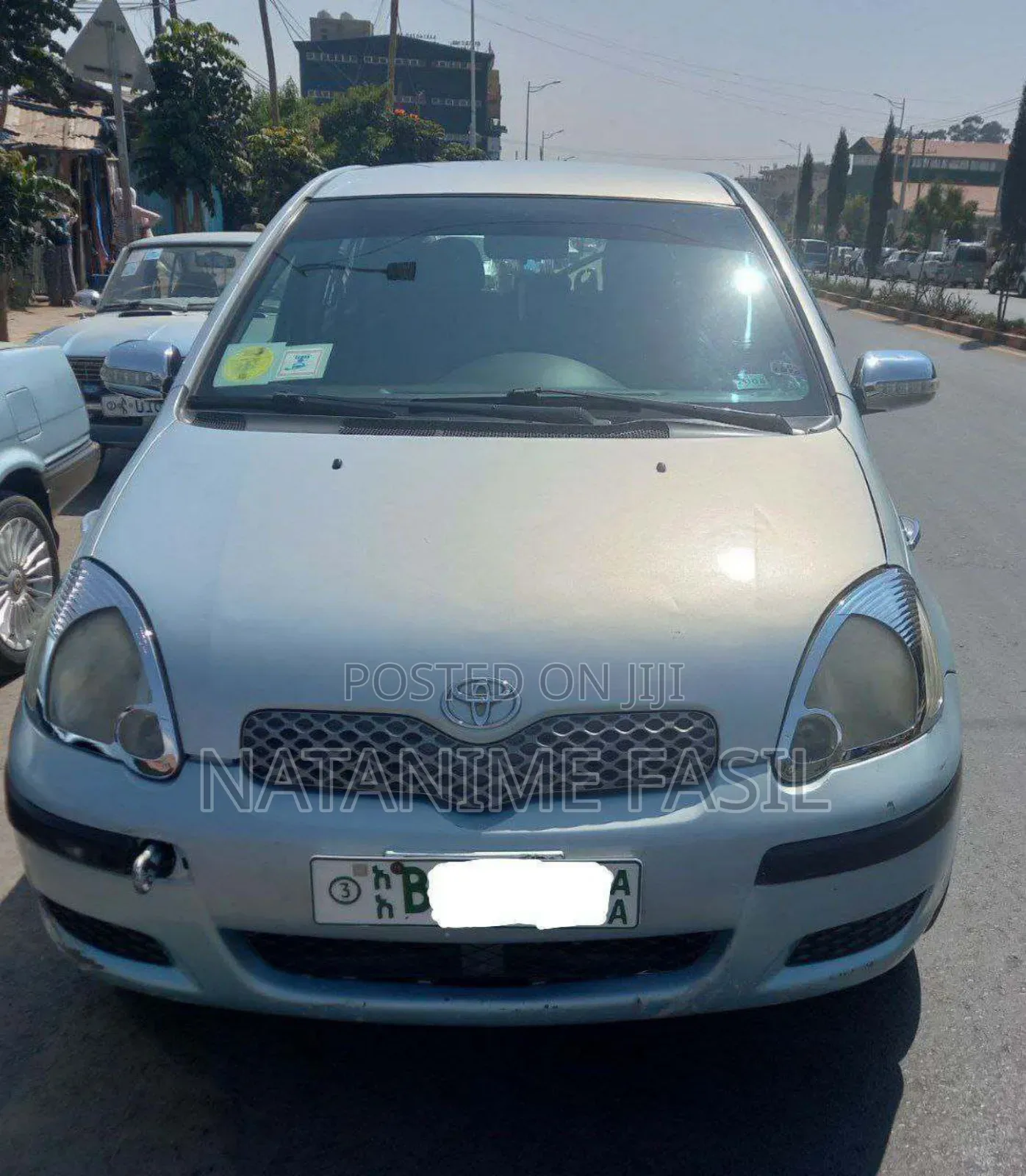 Toyota Vitz 2004 Blue