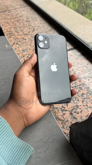 Apple iPhone 11 64 GB Black