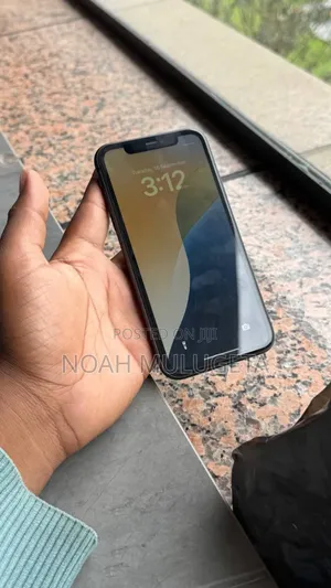 Apple iPhone 11 64 GB Black