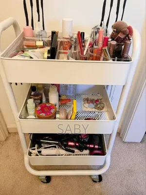 4 ከፍል ያለዉ ተንቀሳቃሽ የዕቃ እና የአትክልት መደርደሪያ