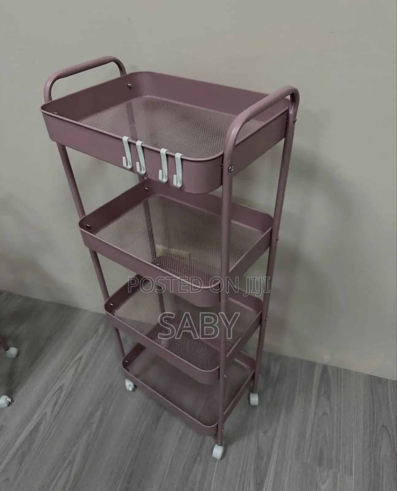 4 ከፍል ያለዉ ተንቀሳቃሽ የዕቃ እና የአትክልት መደርደሪያ