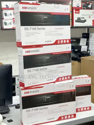 Photo - NVR 8 Channel Hikvision 7100 Series Security Camera Hikvision Hybrid