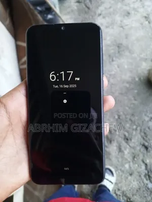 Photo - Lenovo A7 32 GB Black