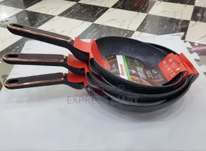 Photo - Momcoc Fry Pan