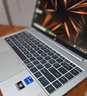 New Laptop HP ProBook 440 G9 32GB Intel Core I7 SSD 512GB