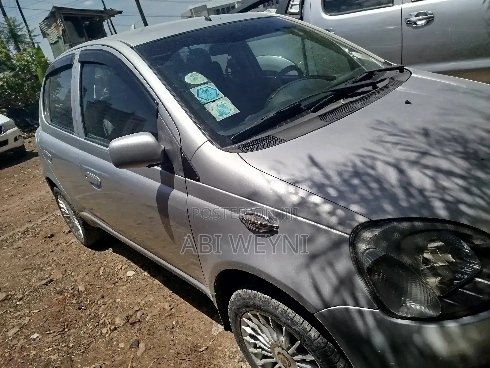 Toyota Vitz 1.0 FWD 4dr 2001 Silver