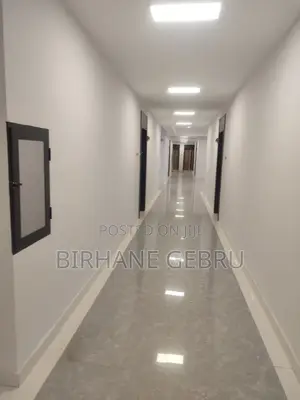 4 Bedroom Luxury Semi Fernished Apartiment for Rent