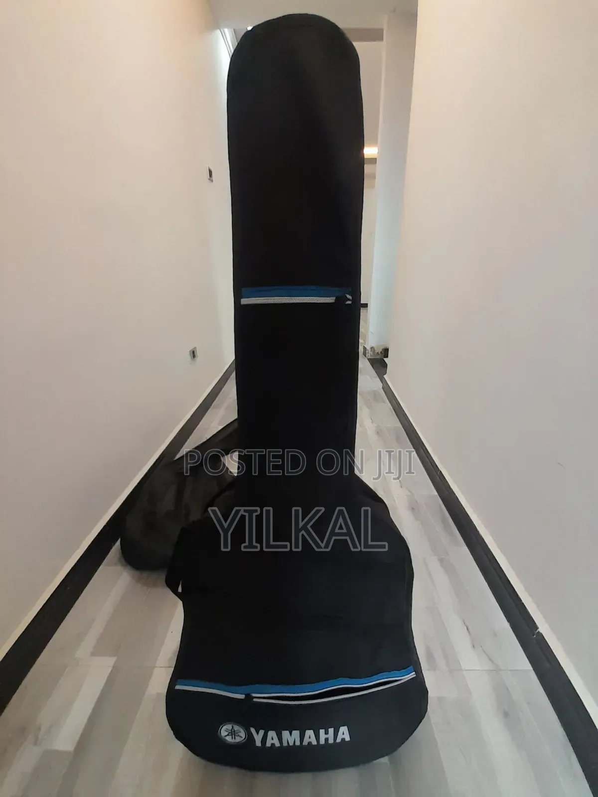 Guitar ኬብል ሚቀበል ጊታር