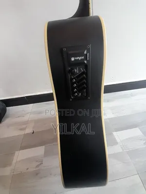 Guitar ኬብል ሚቀበል ጊታር