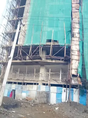 የንግድ ሱቅ ሽያጭ ሳሪስ ሀናማርያም ቀለበት መንገድ በካሬ90ሽህ ብር