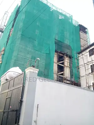 የንግድ ሱቅ ሽያጭ ሳሪስ ሀናማርያም ቀለበት መንገድ በካሬ90ሽህ ብር