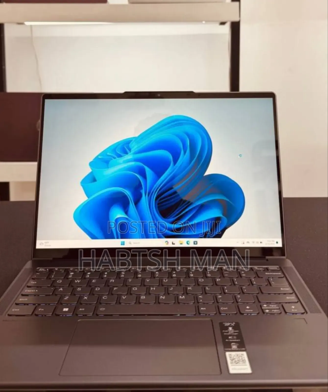 New Laptop Lenovo ThinkPad Yoga 16GB Intel Core i5 SSD 512GB