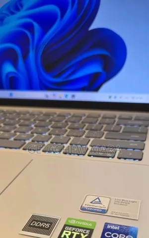 Photo - New Laptop Dell Inspiron 15 16GB Intel Core I7 SSD 512GB