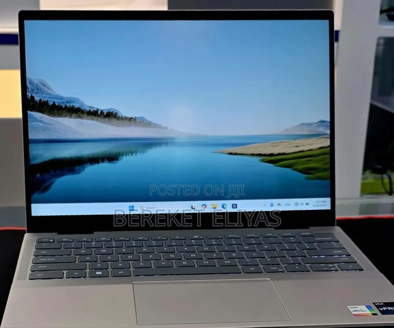 New Laptop Dell Inspiron 15 16GB Intel Core I7 SSD 512GB