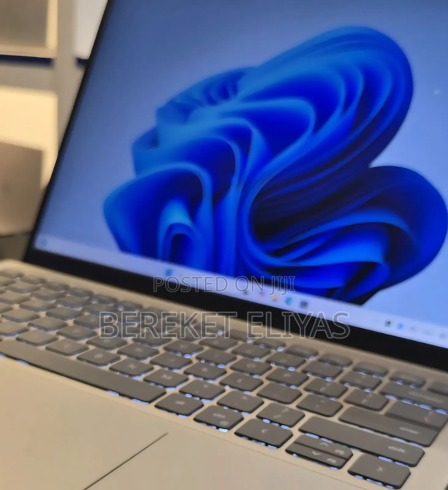 New Laptop Dell Inspiron 15 16GB Intel Core I7 SSD 512GB