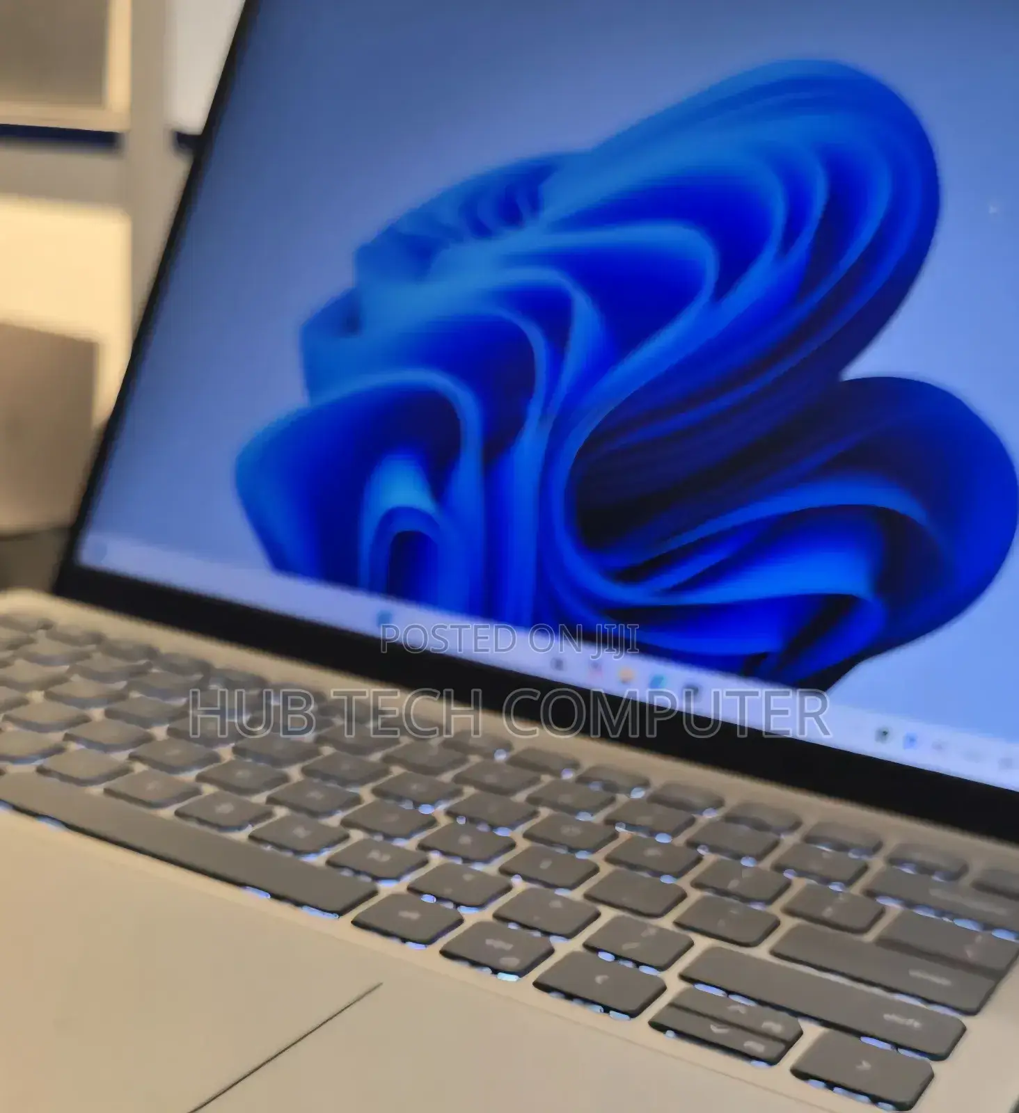 New Laptop Dell Inspiron 15 16GB Intel Core I7 SSD 512GB