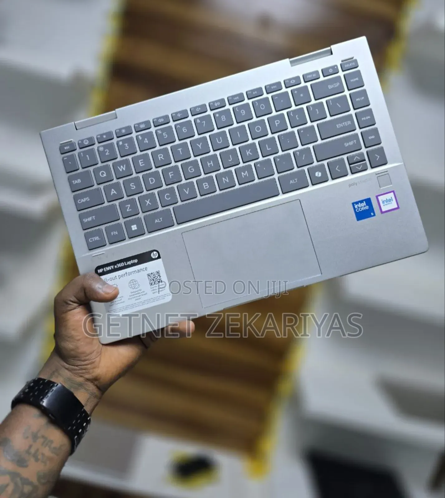 New Laptop HP Envy X360 8GB SSD 1T