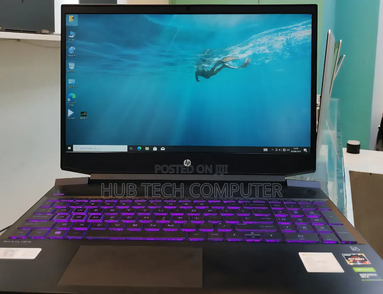 New Laptop HP Pavilion Gaming 15 2019 16GB AMD Ryzen 7 SSD 512GB