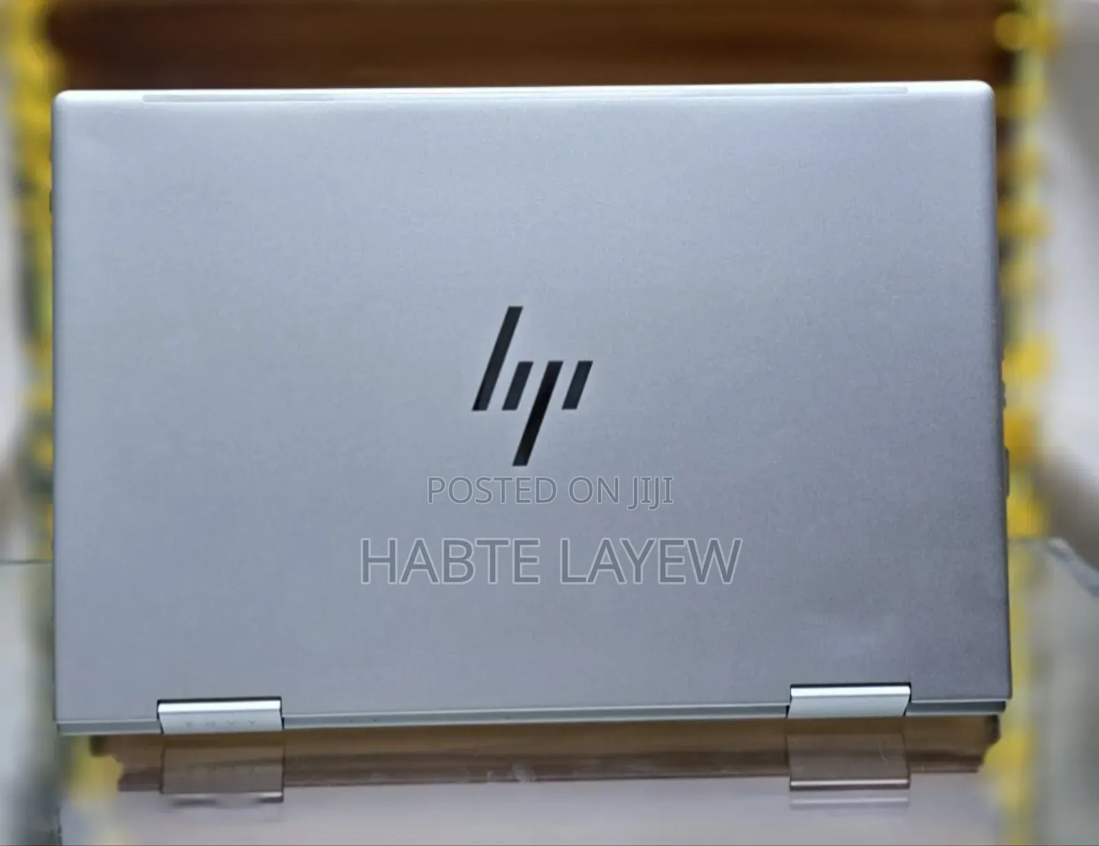 New Laptop HP Envy X360 8GB Intel Core I5 SSD 1T