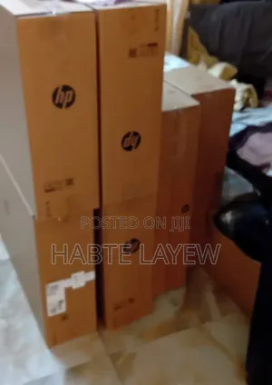 New Laptop HP OmniStudio X All-in-One 16GB Intel Core I7 SSD 1T