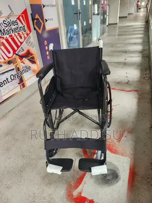 Foldable Medical Wheelchair仔的brand New Very Strong Wheelchair Medical