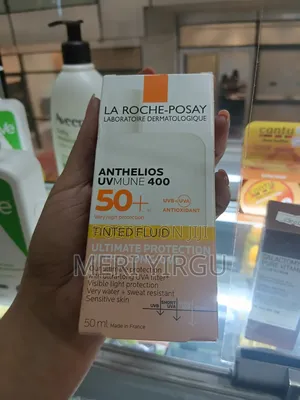 Photo - Skin Care or Sunscreen