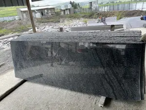 Photo - Axum Mirror Black Granite Kitchentop Stair