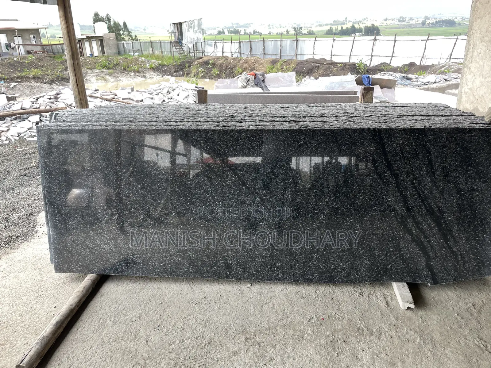 Axum Mirror Black Granite Kitchentop Stair