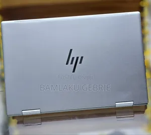 New Laptop HP Envy X360 8GB Intel Core I5 SSD 1T