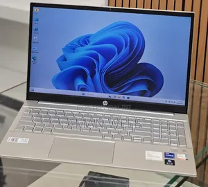 New Laptop HP Pavilion 15 16GB Intel Core I7 SSD 1T