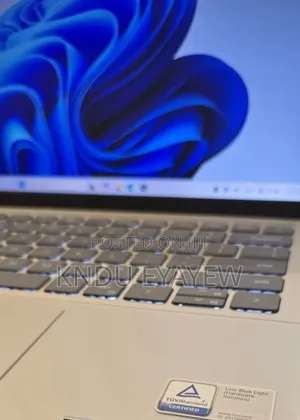 New Laptop Dell 16GB Intel Core I7 SSD 512GB