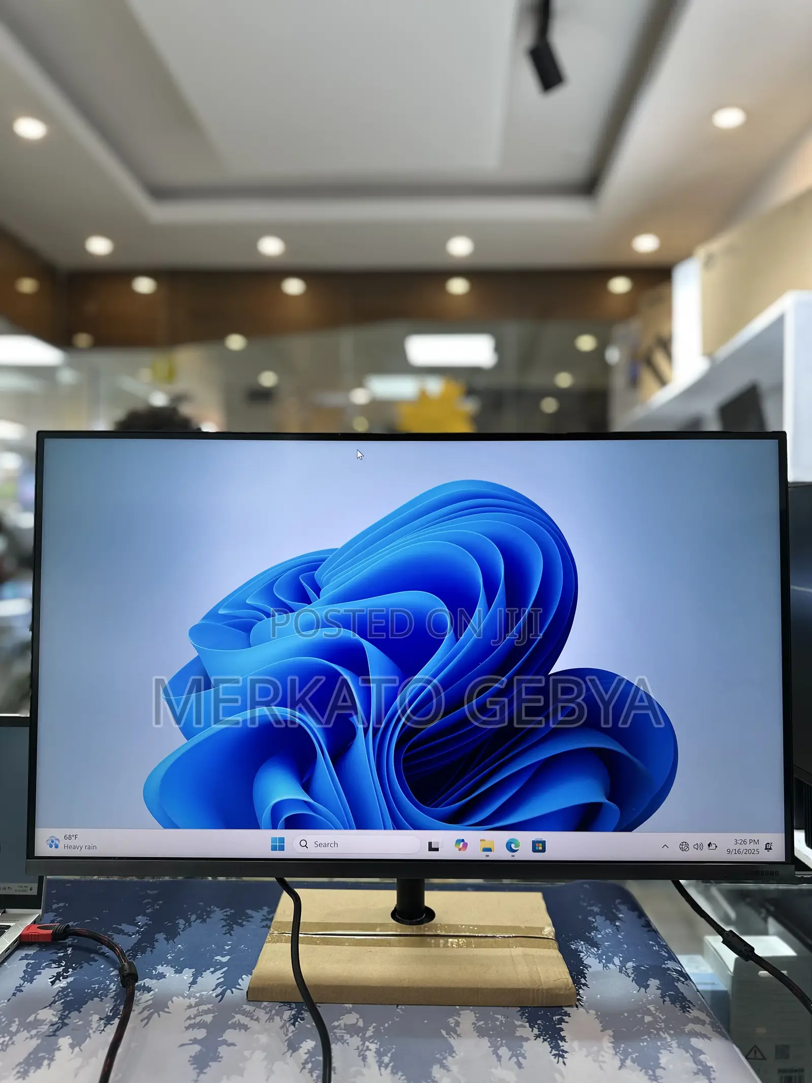 Samsung F32tu874vn – 32” Uhd Monitor