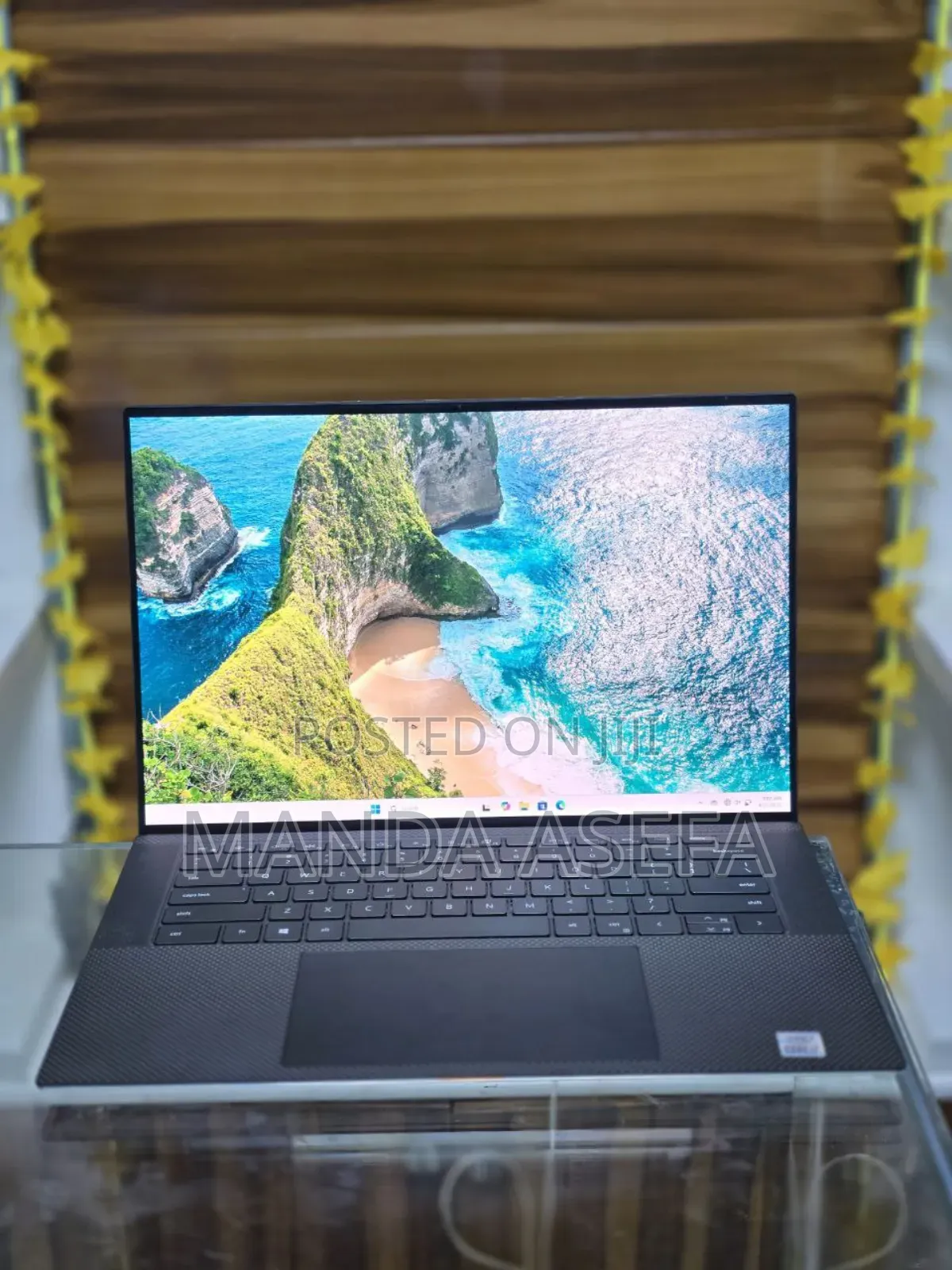 New Laptop Dell XPS 15 16GB Intel Core I7 SSD 512GB