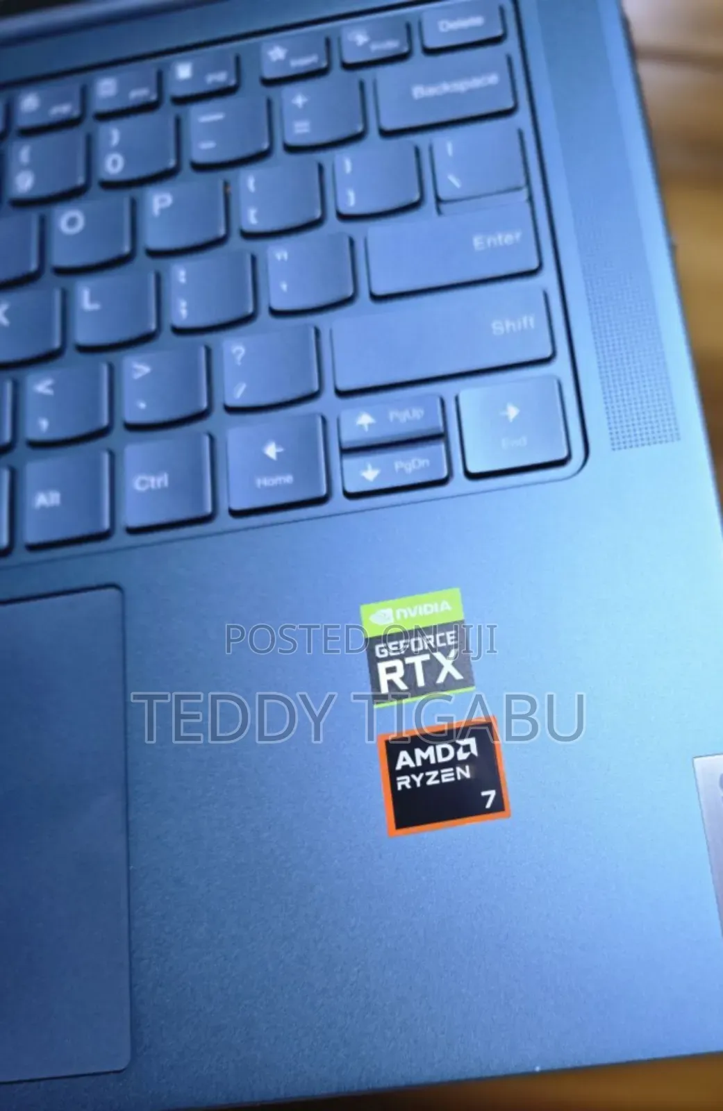 New Laptop Lenovo 32GB AMD Ryzen 7 SSD 1T