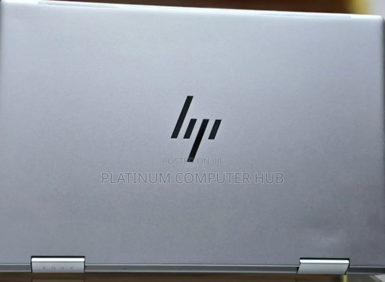 New Laptop HP Envy X360 8GB Intel Core I5 SSD 1T