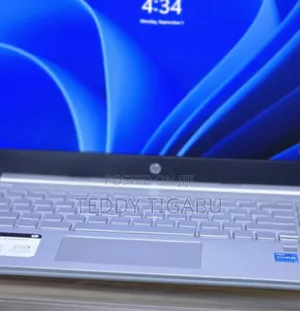 New Laptop HP Stream Notebook 8GB Intel Core I3 SSD 256GB