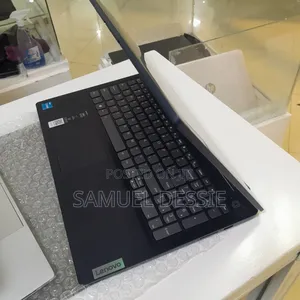 New Laptop Lenovo Ideapad 3 8GB Intel Core I3 SSD 256GB