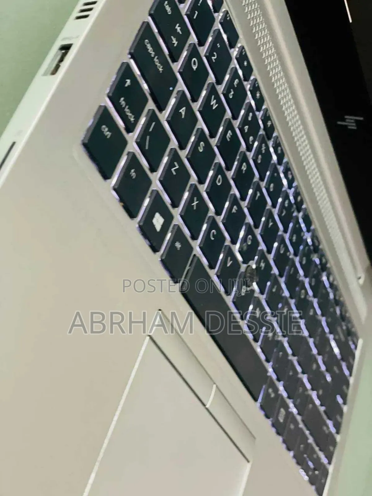 New Laptop HP EliteBook 840 G5 16GB Intel Core I5 SSD 512GB