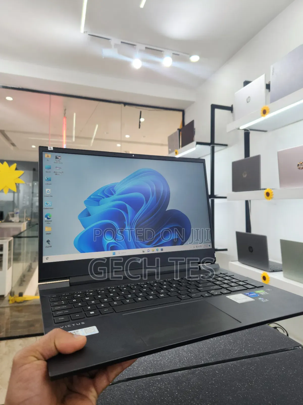 New Laptop HP Victus 16 16GB Intel Core I7 SSD 512GB