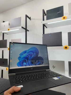 New Laptop HP Victus 16 16GB Intel Core I7 SSD 512GB