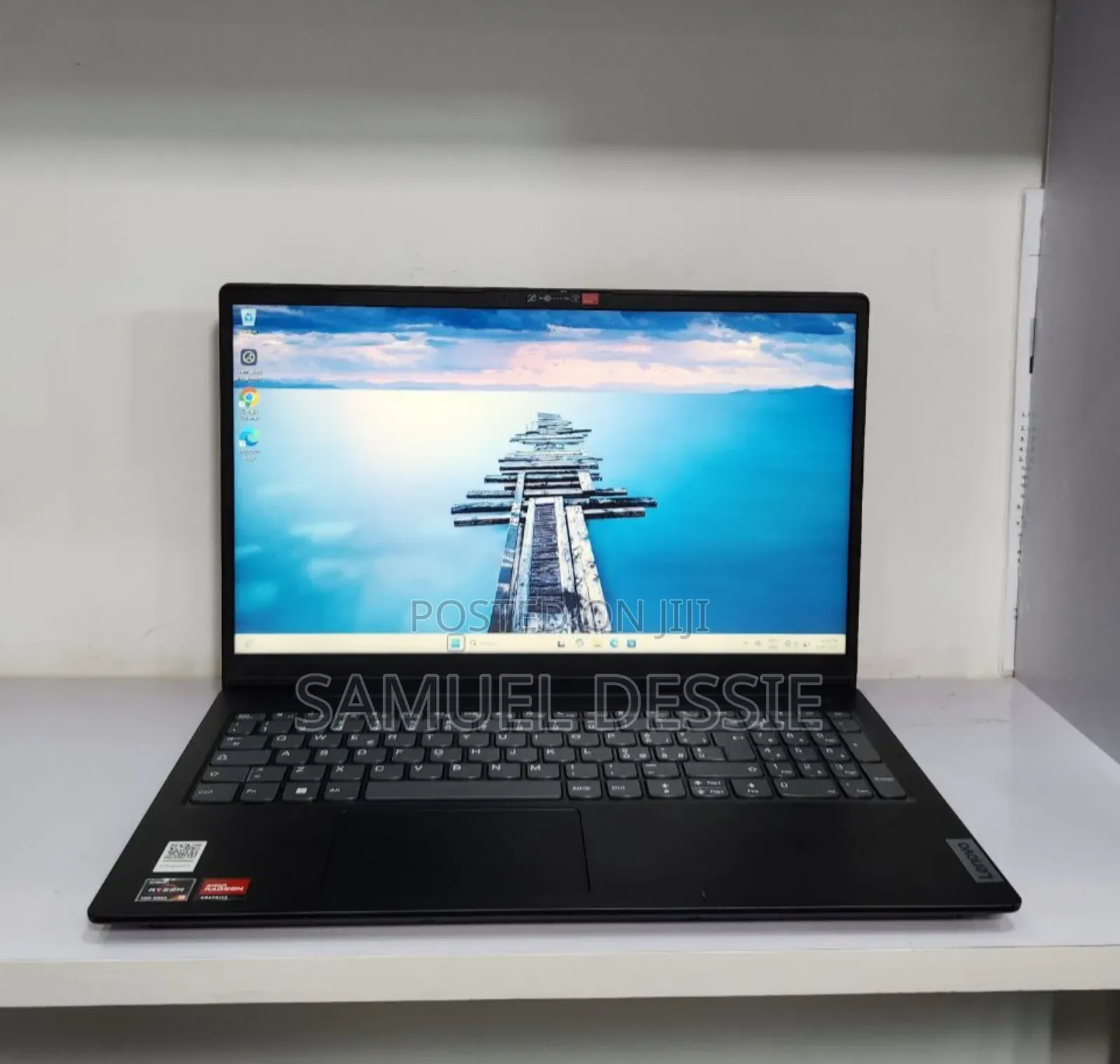 New Laptop Lenovo Ideapad V14 IGL 8GB AMD Ryzen 3 SSD 256GB