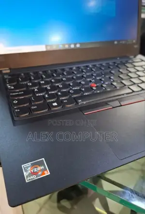 New Laptop Lenovo ThinkPad T495s 16GB AMD Ryzen 5 SSD 512GB