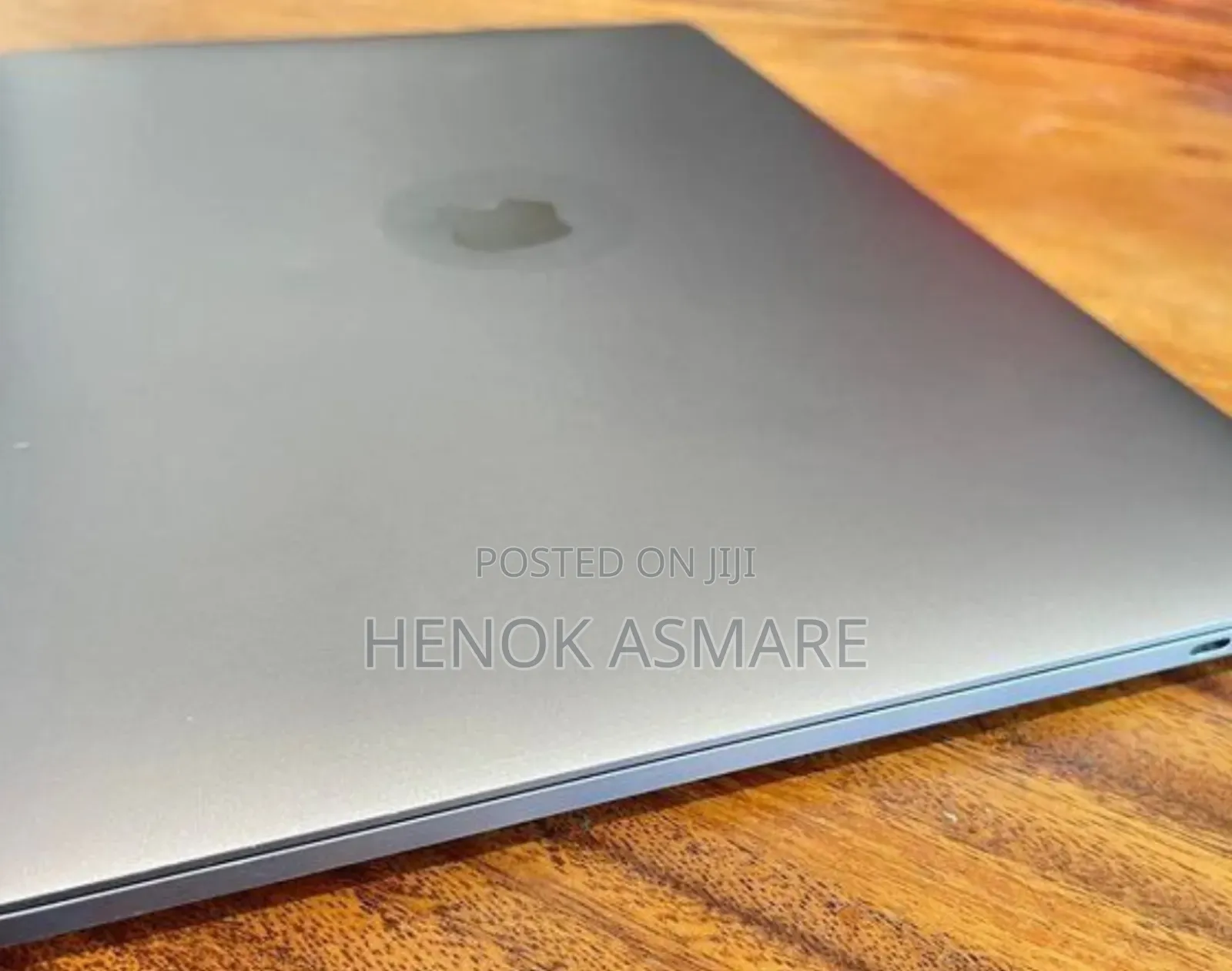 New Laptop Apple MacBook Pro 2019 16GB Intel Core I7 SSD 1T